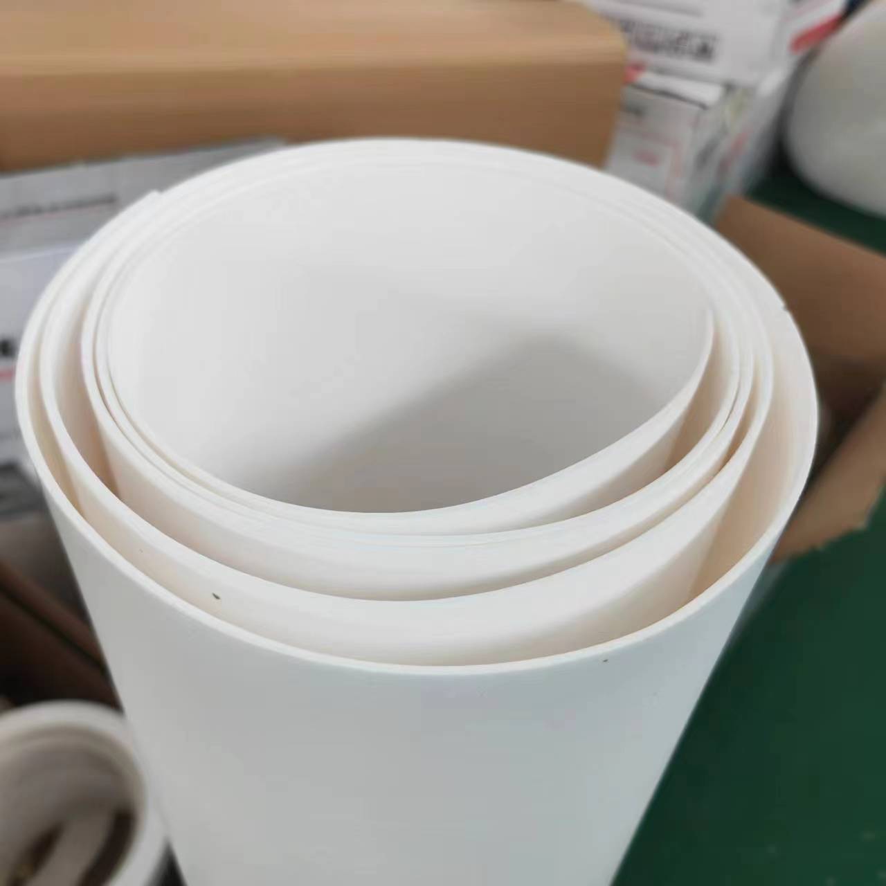 手頃な価格の 50m 長さの PTFE シート - カスタム製造業者およびサプライヤー